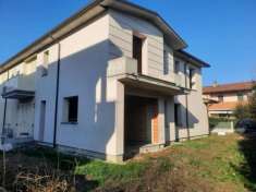 Foto Villa trifamiliare in vendita a Bagnara Di Romagna - 5 locali 188mq