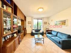 Foto Villa trifamiliare in vendita a Cascina