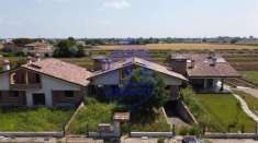 Foto Villa trifamiliare in vendita a Cesenatico