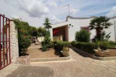 Foto Villa trifamiliare in vendita a Maruggio