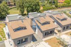 Foto Villa trifamiliare in vendita a Monte Porzio Catone
