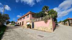 Foto Villa trifamiliare in vendita a Quartu Sant'Elena