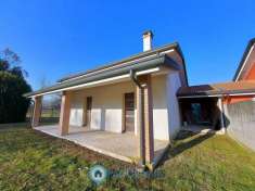Foto Villa trifamiliare in vendita a Rubano