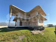 Foto Villa trifamiliare in vendita a Striano