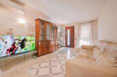 Foto Villa trifamiliare in vendita a Vigodarzere - 6 locali 240mq