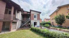 Foto Villa trifamiliare in vendita a Vigolzone