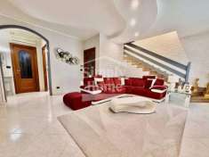 Foto Villa unifamiliare in vendita a Airasca