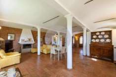 Foto Villa unifamiliare in vendita a Albinea - 7 locali 461mq