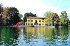 Foto Villa unifamiliare in vendita a Annone Di Brianza