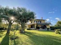 Foto Villa unifamiliare in vendita a Ardea