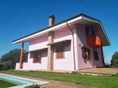 Foto Villa unifamiliare in vendita a Artena