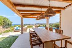 Foto Villa unifamiliare in vendita a Arzachena