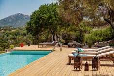 Foto Villa unifamiliare in vendita a Arzachena