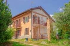 Foto Villa unifamiliare in vendita a Asti