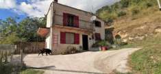 Foto Villa unifamiliare in vendita a Belmonte In Sabina - 5 locali 100mq
