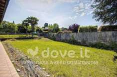 Foto Villa unifamiliare in vendita a Brebbia