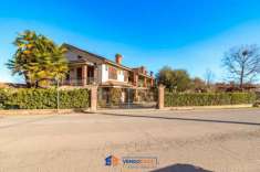 Foto Villa unifamiliare in vendita a Busca - 5 locali 220mq
