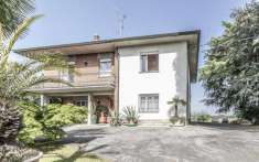 Foto Villa unifamiliare in vendita a Castel Bolognese