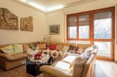 Foto Villa unifamiliare in vendita a Castelnuovo Magra