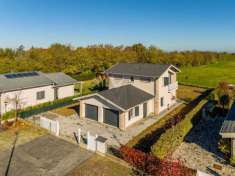 Foto Villa unifamiliare in vendita a Cavriago