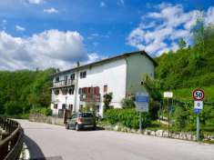 Foto Villa unifamiliare in vendita a Clauzetto