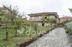 Foto Villa unifamiliare in vendita a Como - 6 locali 347mq
