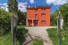 Foto Villa unifamiliare in vendita a Crevalcore - 7 locali 390mq