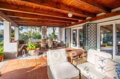 Foto Villa unifamiliare in vendita a Fiumicino