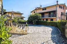 Foto Villa unifamiliare in vendita a Folignano