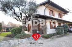 Foto Villa unifamiliare in vendita a Gallarate