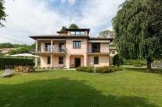 Foto Villa unifamiliare in vendita a Guanzate - 7 locali 320mq