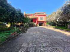 Foto Villa unifamiliare in vendita a Lariano