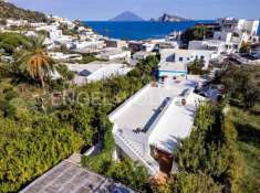 Foto Villa unifamiliare in vendita a Lipari