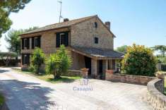 Foto Villa unifamiliare in vendita a Loreto