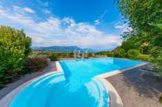 Foto Villa unifamiliare in vendita a Manerba Del Garda