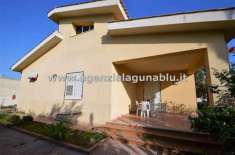 Foto Villa unifamiliare in vendita a Mazara Del Vallo - 5 locali 150mq