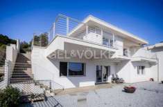 Foto Villa unifamiliare in vendita a Messina