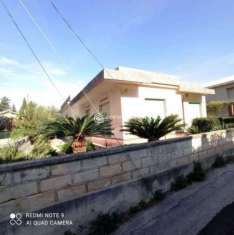 Foto Villa unifamiliare in vendita a Modica - 8 locali 170mq