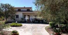 Foto Villa unifamiliare in vendita a Modica - 8 locali 215mq