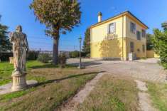Foto Villa unifamiliare in vendita a Molinella - 6 locali 190mq
