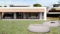 Foto Villa unifamiliare in vendita a Moniga Del Garda