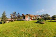 Foto Villa unifamiliare in vendita a Moniga Del Garda