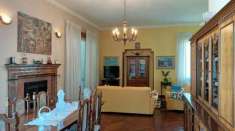Foto Villa unifamiliare in vendita a Ponte Dell'Olio - 6 locali 300mq