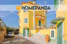 Foto Villa unifamiliare in vendita a Pozzuoli