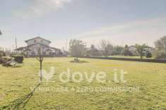 Foto Villa unifamiliare in vendita a Pozzuolo Del Friuli