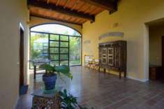 Foto Villa unifamiliare in vendita a Quattro Castella - 15 locali 400mq