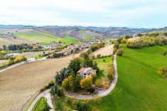 Foto Villa unifamiliare in vendita a Quattro Castella