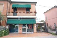 Foto Villa unifamiliare in vendita a Ravenna