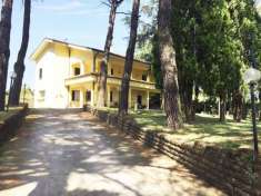Foto Villa unifamiliare in vendita a Rignano Flaminio