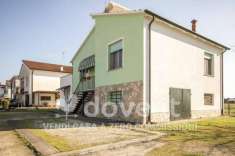 Foto Villa unifamiliare in vendita a Riva del Po